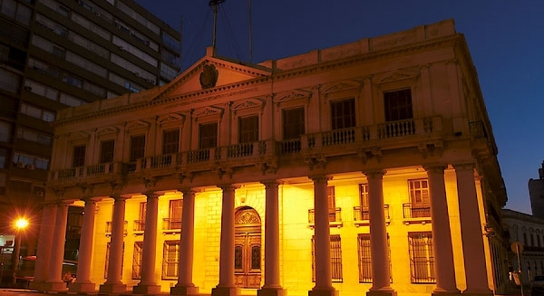 walking-tour-of-history-symbology-architecture-and-cultures-es-23