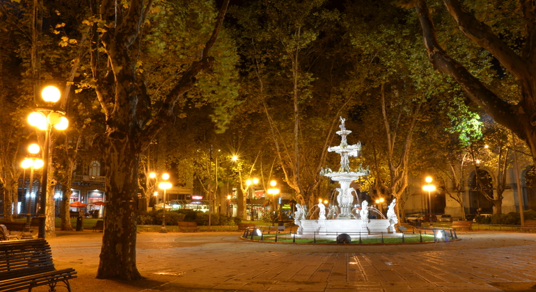 walking-tour-of-history-symbology-architecture-and-cultures-es-30