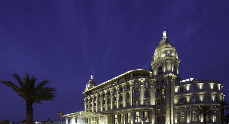 walking-tour-of-history-symbology-architecture-and-cultures-en-32