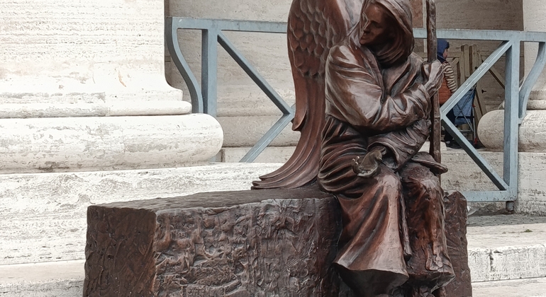 Vatican must-see; Tour of the Basilica and St. Peter's Square. Vatican City &mdash; #12