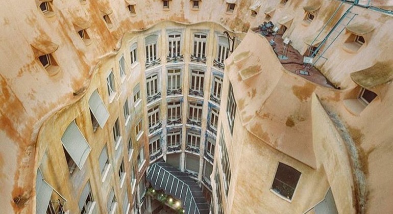 Barcellona Oh My Gaudi Tour gratuito Spagna &mdash; #3