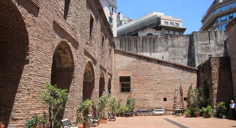 Tour Político de Buenos Aires: Da Colonização à Democracia Argentina &mdash; #12