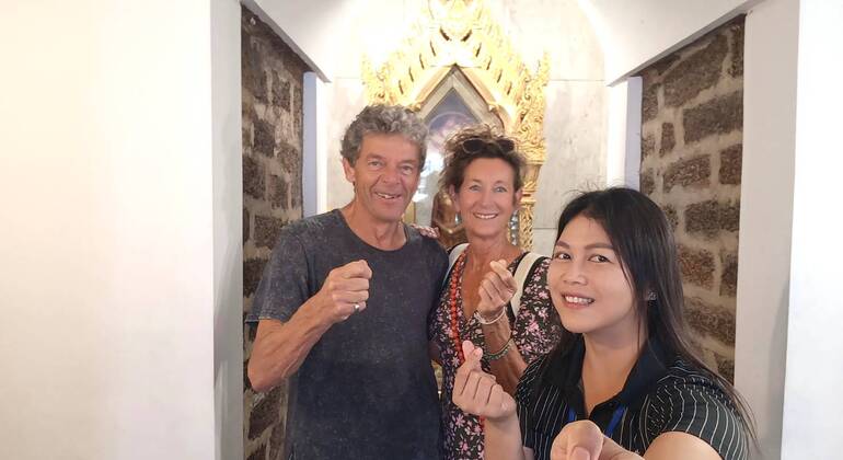 Bangkok: Full-Day Customized Tour with Local Transport Provided by Sirisun Enterprise