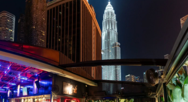 Kuala Lumpur Skybars & Upscale Bars: Cocktail Tour 