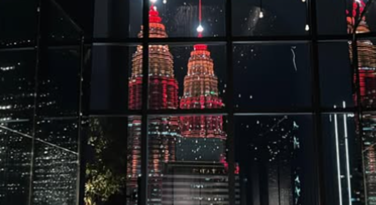kuala-lumpur-skybars-upscale-bars-cocktail-tour-dinner-es-3