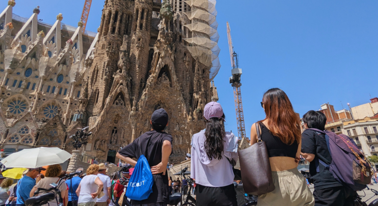 Barcelona: Gaudí City Tour with The Off Museum Entry Spain &mdash; #3