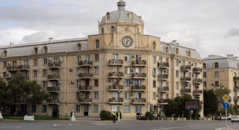 Free Tour: Modern Baku Skyline & White City Walk  Azerbaijan &mdash; #5