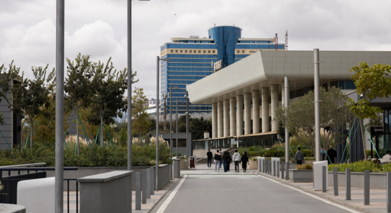 Free Tour: Modern Baku Skyline & White City Walk  Azerbaijan &mdash; #11