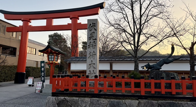 Recorrido a pie gratuito por la mañana temprano por el santuario Fushimi Inari Taisha Japón &mdash; #7