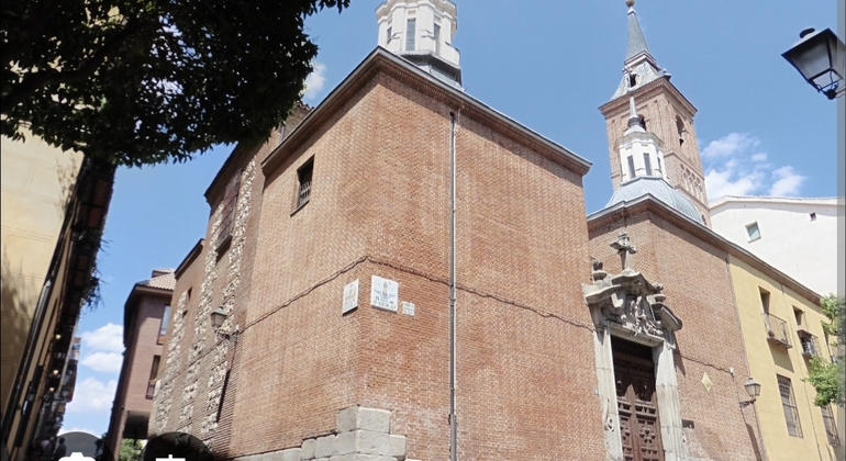 old-sacred-madrid-cathedrals-basilicas-and-churches-es-10
