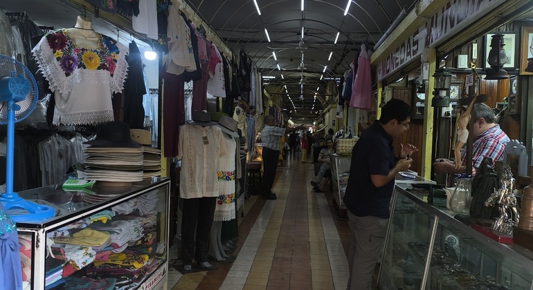 live-like-a-local-in-the-white-merida-free-tour-en-3