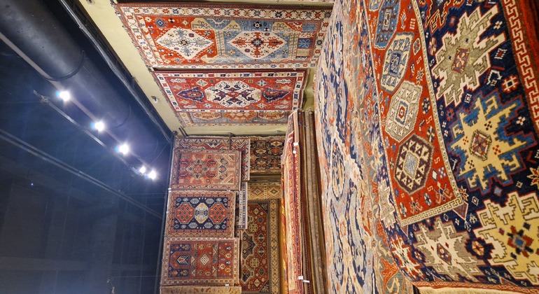 Visita guiada gratuita a pie por Ereván: Joyas ocultas y vida local Armenia &mdash; #7