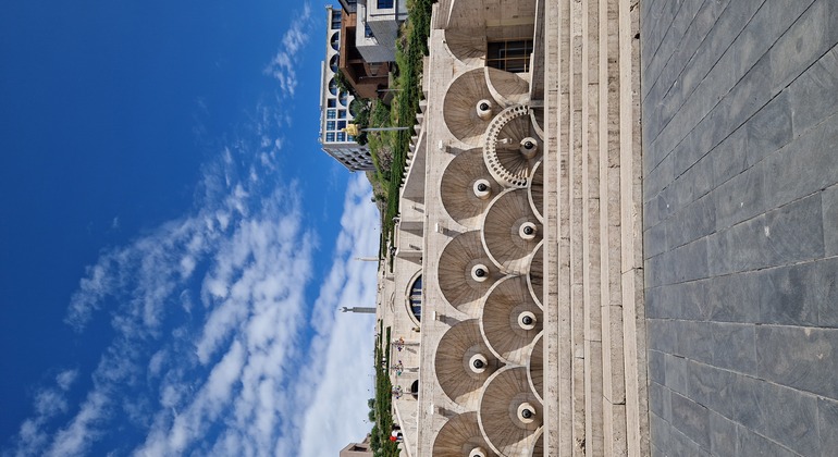 Visita guiada gratuita a pie por Ereván: Joyas ocultas y vida local Armenia &mdash; #17