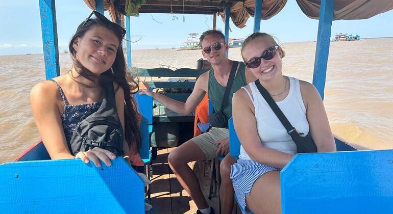 Villaggio galleggiante di Kampong Pluk e tour del tramonto del Tonle Sap da Siem Reap Cambogia &mdash; #5