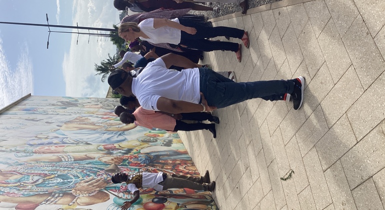 danhomey-tour-la-terre-des-agoodjie-amazones-du-royaume-en-2