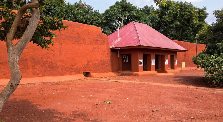 danhomey-tour-la-terre-des-agoodjie-amazones-du-royaume-en-3