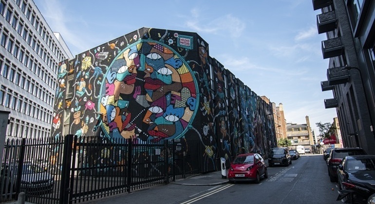 London: Shoreditch Street Art & Graffiti Walking Tour England &mdash; #4