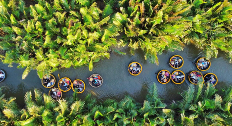 Scoprite Hoi An attraverso i suoi colori, il cibo e le bevande: Un tour completo Vietnam &mdash; #3