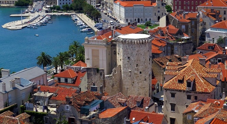 Free Tour of Split