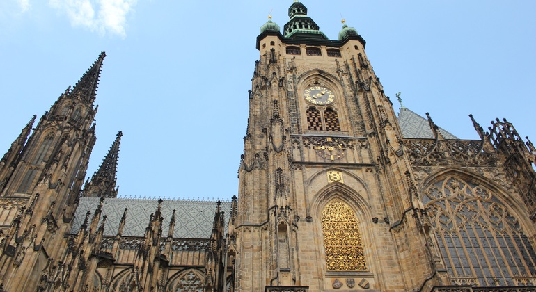 free-tour-prague-complete-castle-cathedral-and-charles-bridge-es-2