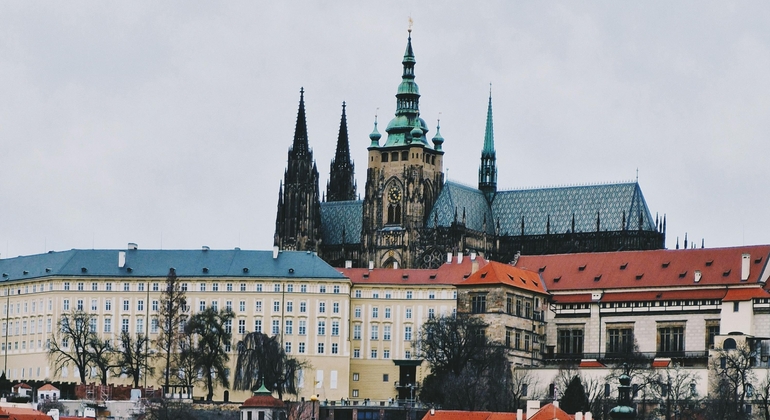 free-tour-prague-complete-castle-cathedral-and-charles-bridge-es-6