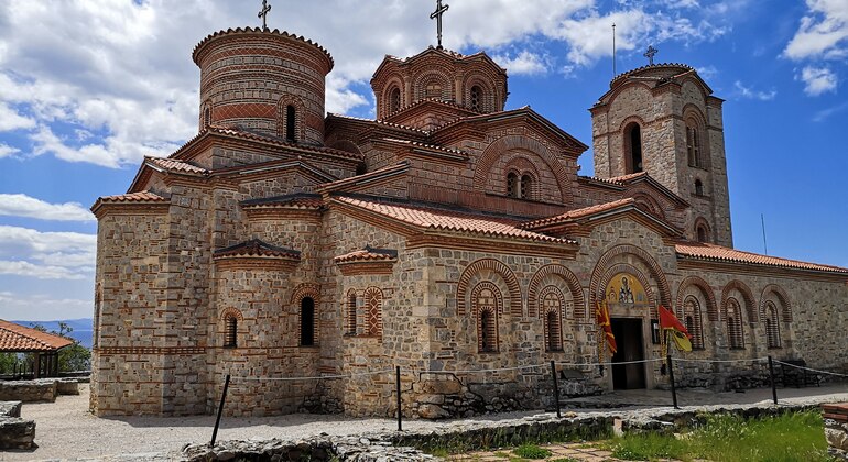 where-the-blue-waters-meet-the-ancient-streets-discover-ohrid-with-me-en-12