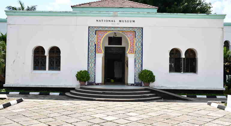 Dar es Salaam City Walking Tour: Explore the Life of the Locals Tanzania &mdash; #3