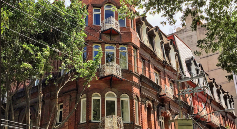 CDMX: Recorrido gratuito por las colonias Roma y Condesa en la Ciudad de México  Operado por Hernan Adventours 