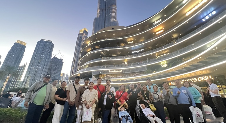 Ingresso al Burj Khalifa 124/125 piani con visita guidata al Dubai Mall