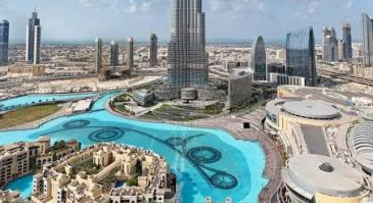 Ingresso al Burj Khalifa 124/125 piani con visita guidata al Dubai Mall Emirati Arabi Uniti &mdash; #2