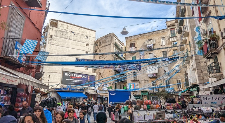 Escaliers de Naples - Urban Trekking Free Tour Italie &mdash; #5