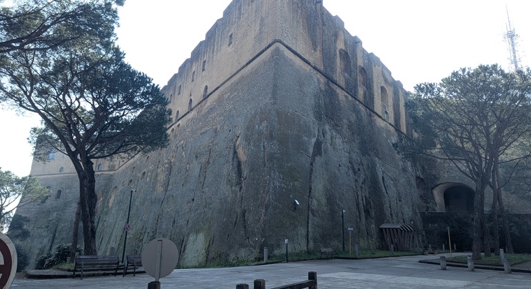 Escaliers de Naples - Urban Trekking Free Tour Italie &mdash; #14