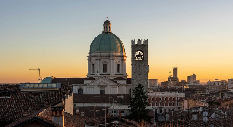Tour of the Historic Center of Brescia, Italy