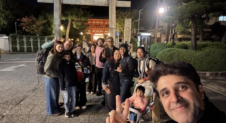 Tour a piedi del quartiere geisha di Kyoto Gion Giappone &mdash; #7