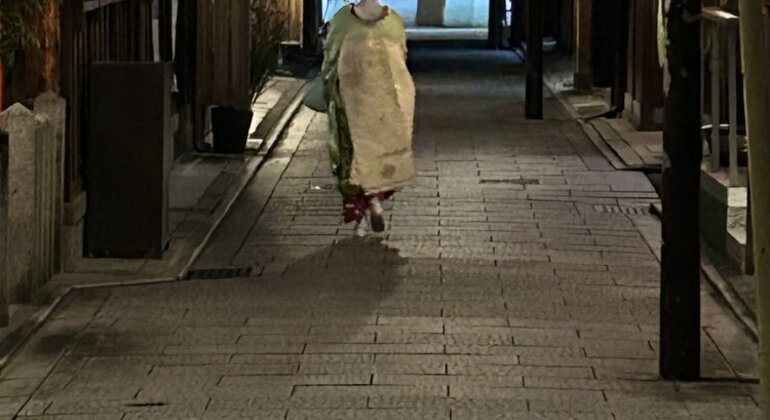 Tour a piedi del quartiere geisha di Kyoto Gion Giappone &mdash; #11