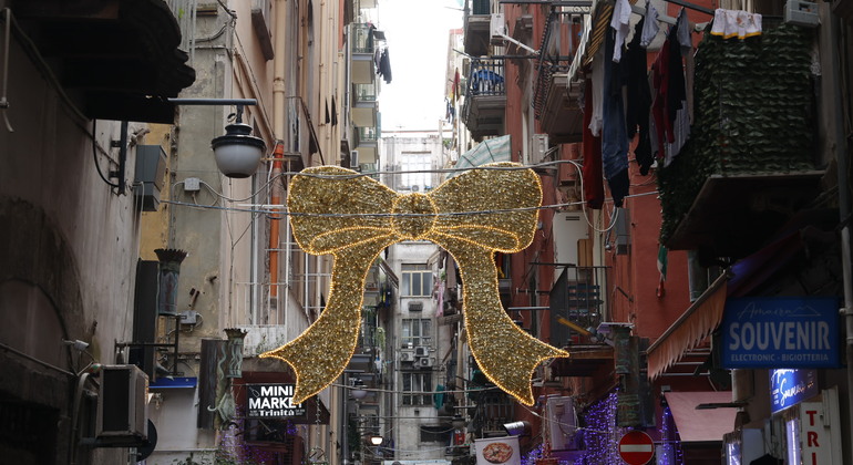 Napoli: Autentico Pranzo con Musica & Quartieri Spagnoli Tour Italia &mdash; #27