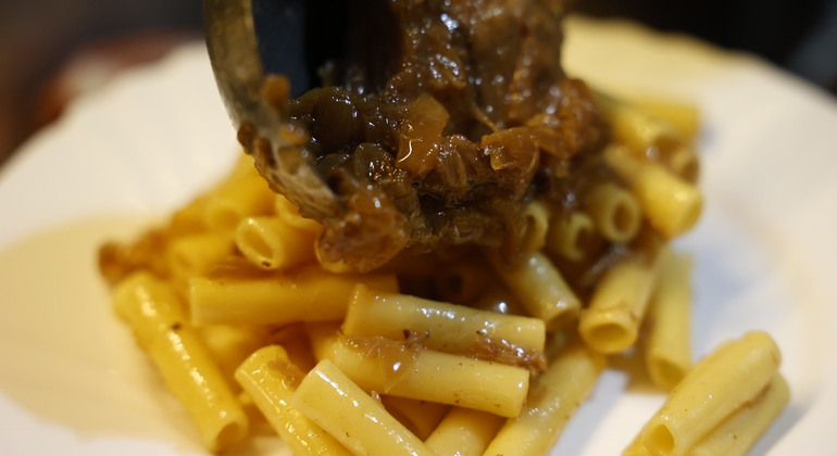 Napoli: Autentico Pranzo con Musica & Quartieri Spagnoli Tour Italia &mdash; #6