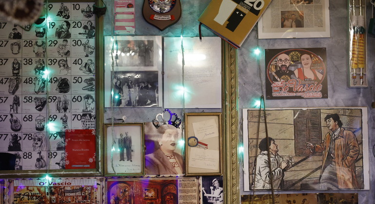 Napoli: Autentico Pranzo con Musica & Quartieri Spagnoli Tour Italia &mdash; #28