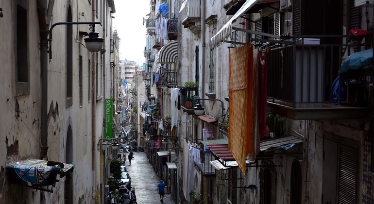 Spanish Neighborhoods: Free Local Tour with Traditional Home Coffee Italy &mdash; #20