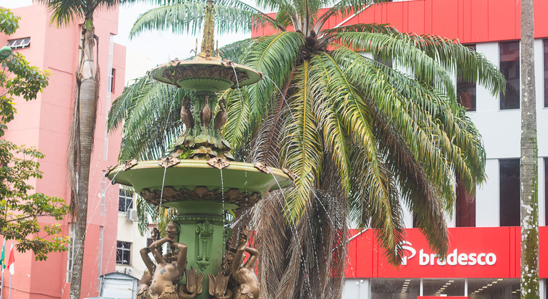 city-trails-and-streets-tourist-route-belém-do-pará-en-26