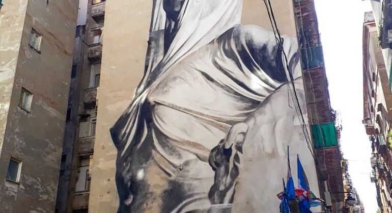 Tour dei sapori nascosti di Napoli: La via segreta del cibo locale Italia &mdash; #33