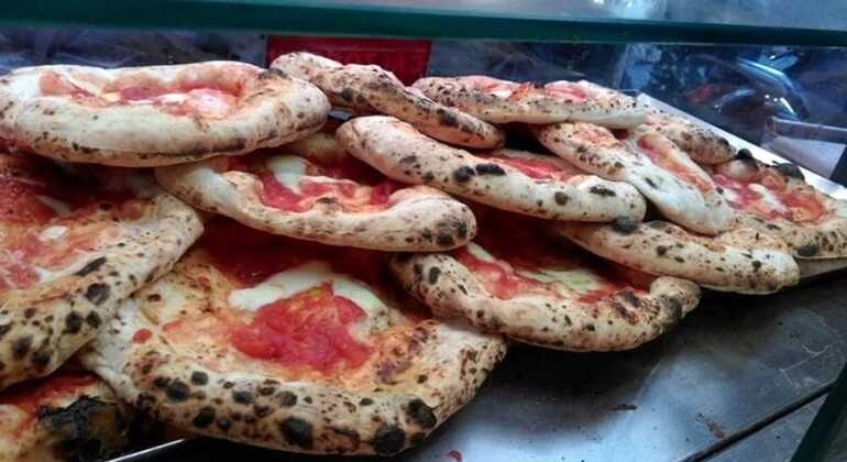 Tour dei sapori nascosti di Napoli: La via segreta del cibo locale Italia &mdash; #3