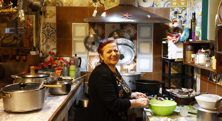 Tour dei sapori nascosti di Napoli: La via segreta del cibo locale Italia &mdash; #10