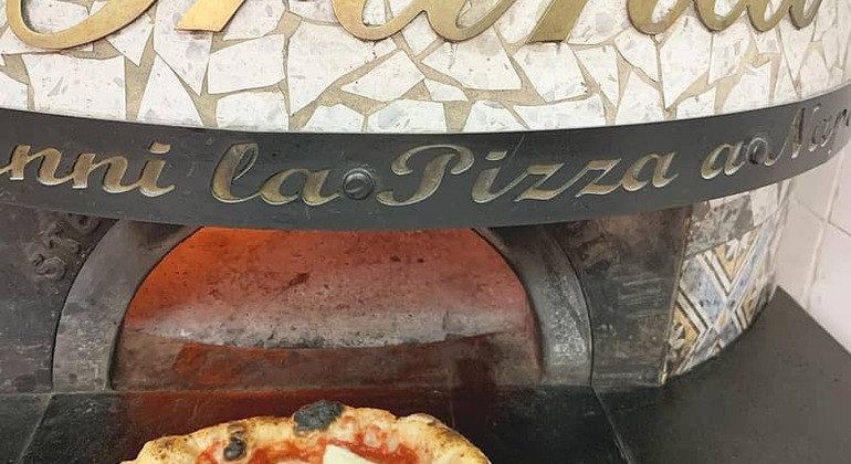 Tour dei sapori nascosti di Napoli: La via segreta del cibo locale Italia &mdash; #16