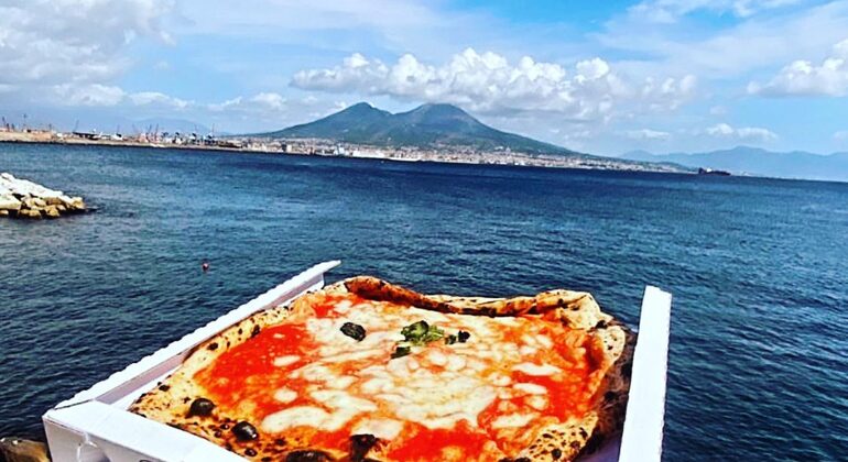 Tour dei sapori nascosti di Napoli: La via segreta del cibo locale Italia &mdash; #17