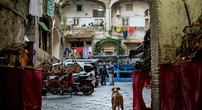 Tour dei sapori nascosti di Napoli: La via segreta del cibo locale Italia &mdash; #40