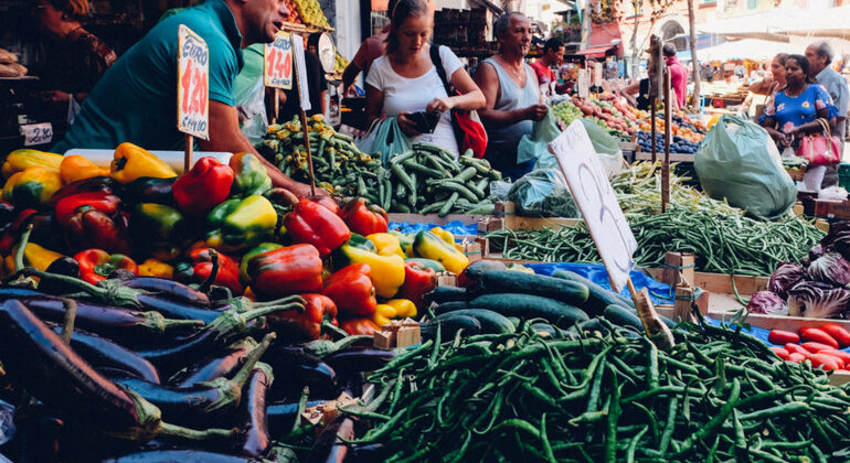 Tour dei sapori nascosti di Napoli: La via segreta del cibo locale Italia &mdash; #26