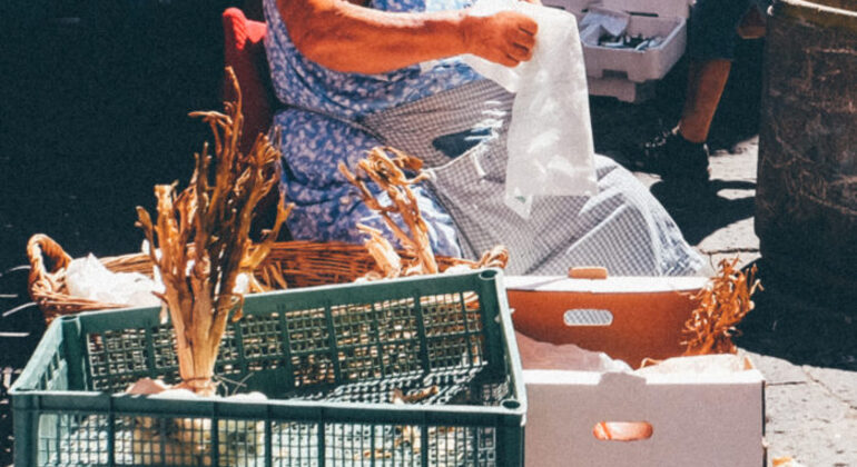 Tour dei sapori nascosti di Napoli: La via segreta del cibo locale Italia &mdash; #45