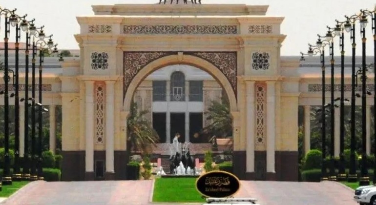 Tour di mezza giornata di Dubai con giro in Abra, tè al latte di cammello e guida Emirati Arabi Uniti &mdash; #4