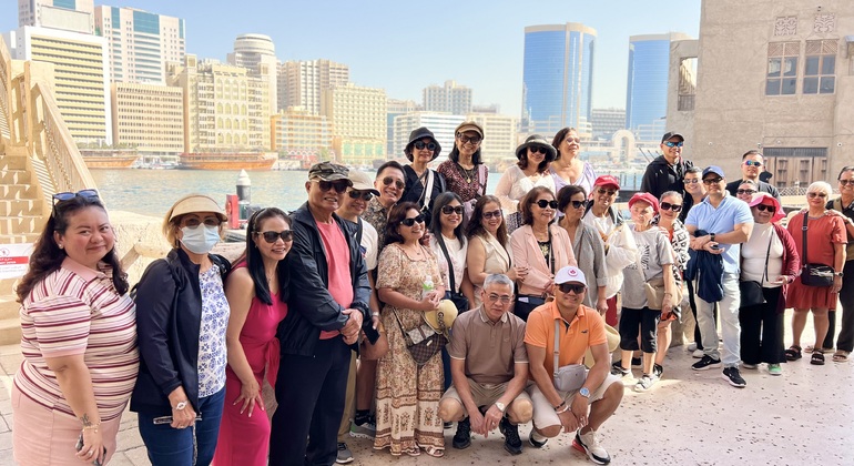 Tour di mezza giornata di Dubai con giro in Abra, tè al latte di cammello e guida Emirati Arabi Uniti &mdash; #6